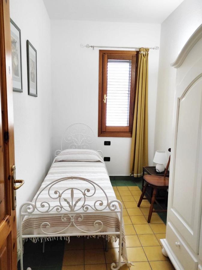Casa Lupino Daire Orosei Dış mekan fotoğraf